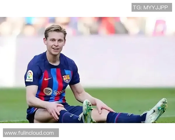 巴塞罗那俱乐部官宣弗朗基·德容续约至2029,回应高薪传闻并解析巴萨新合同薪资结构,详解财政公平法案下的降薪策略