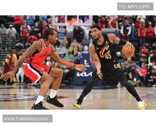 克利夫兰骑士队vs多伦多猛龙：米切尔加兰领衔冲击四连胜，莫布里内线筑铁闸